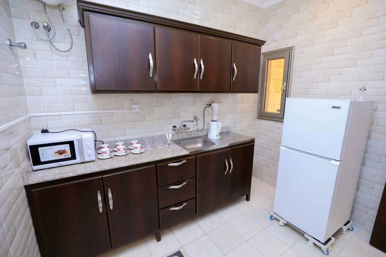 Magic Suite Al Mahboula Kuwait City Exterior photo